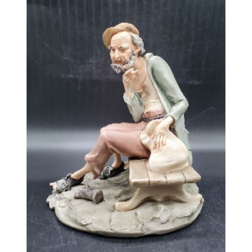 Vintage Capodimonte Italian Figurine Man Smoking Pipe Signed 9" As Is
